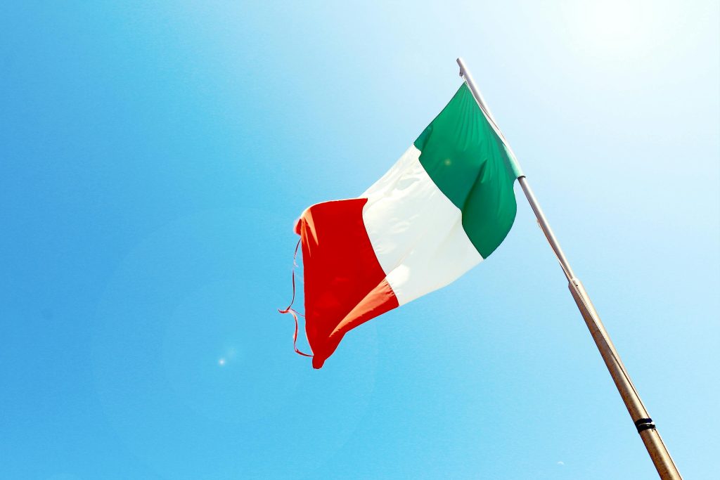 Burse oferite de guvernul italian studenților străini și italienilor rezidenți în străinătate